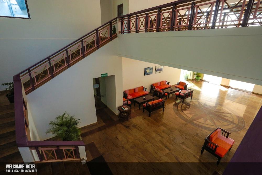 Welcombe Hotel Triquinimale Exterior foto